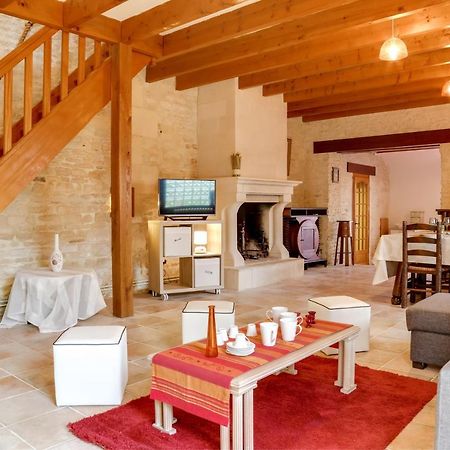 Isida, Maison Spacieuse Avec Terrasse Et Stationnement Caen Luaran gambar